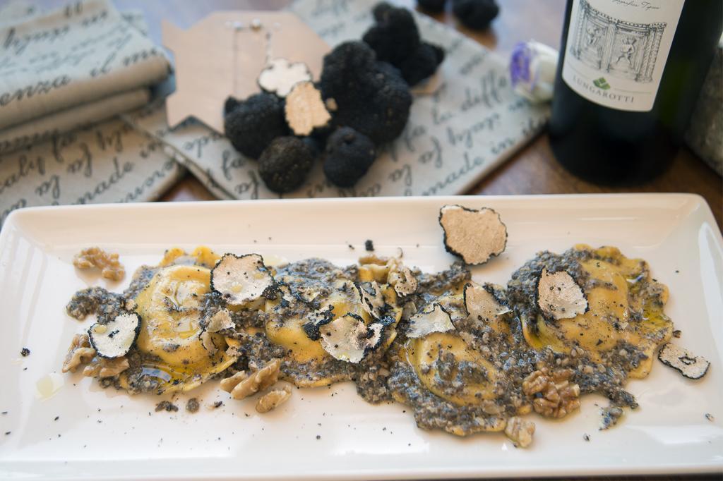 Boutique Al Grappolo D'oro Hotel Torgiano
