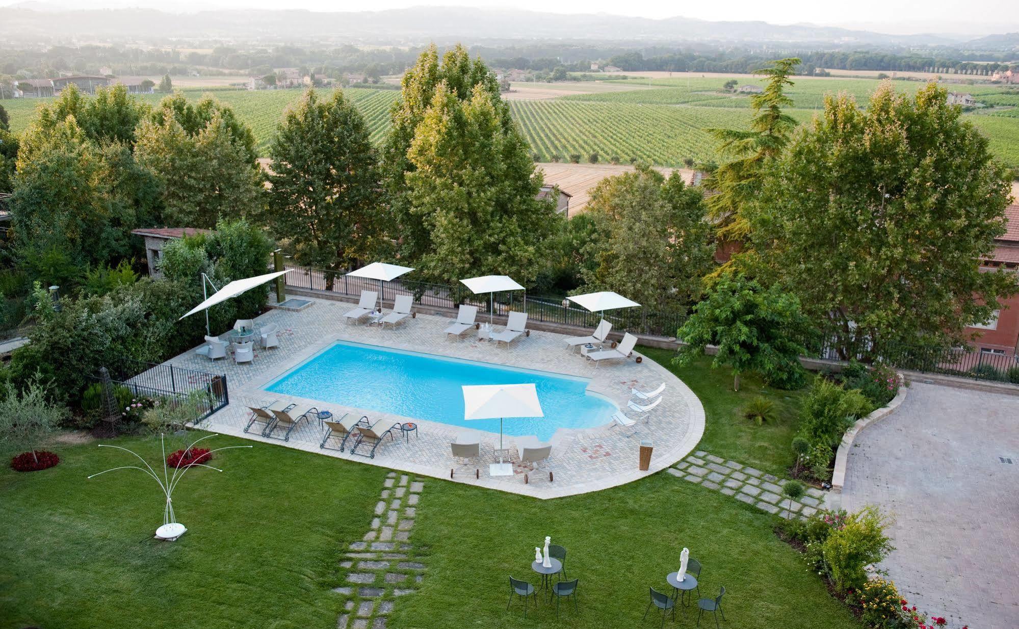 Boutique Al Grappolo D'oro Torgiano