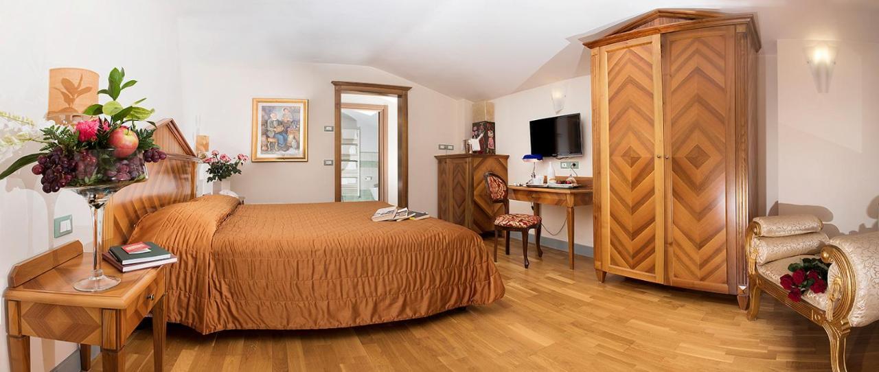 Boutique Al Grappolo D'oro 3*