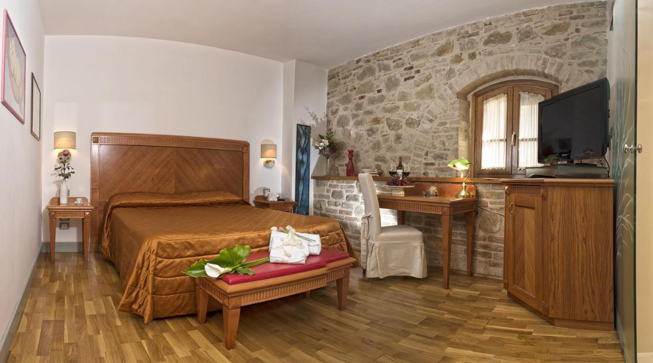 Boutique Al Grappolo D'oro 3*
